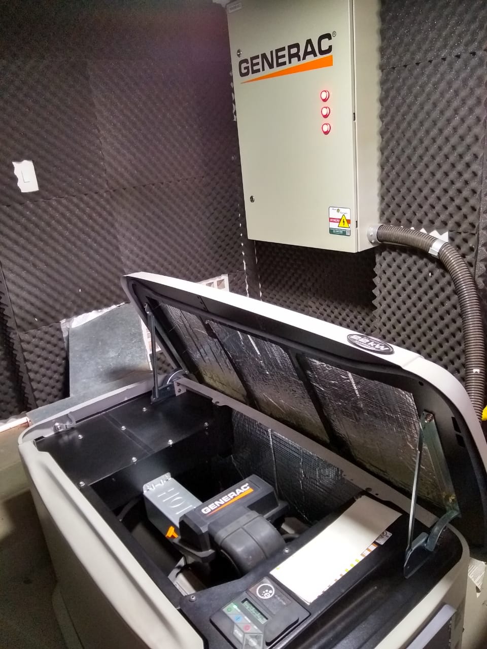 GENERAC TAMPA ABERTA BK.jpg